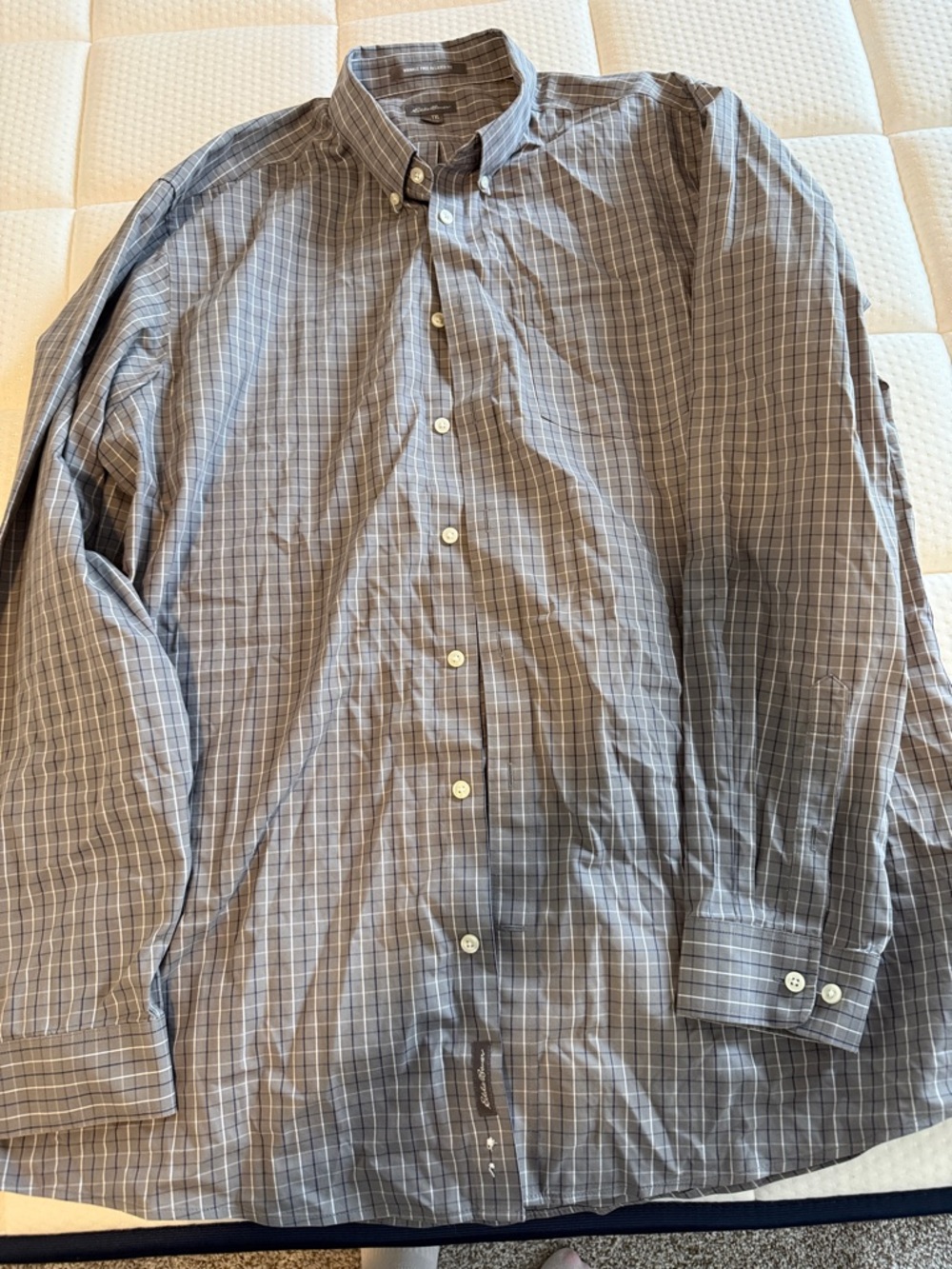 Eddie Bauer Men's Blue Gray Plaid Button-Down Shirt